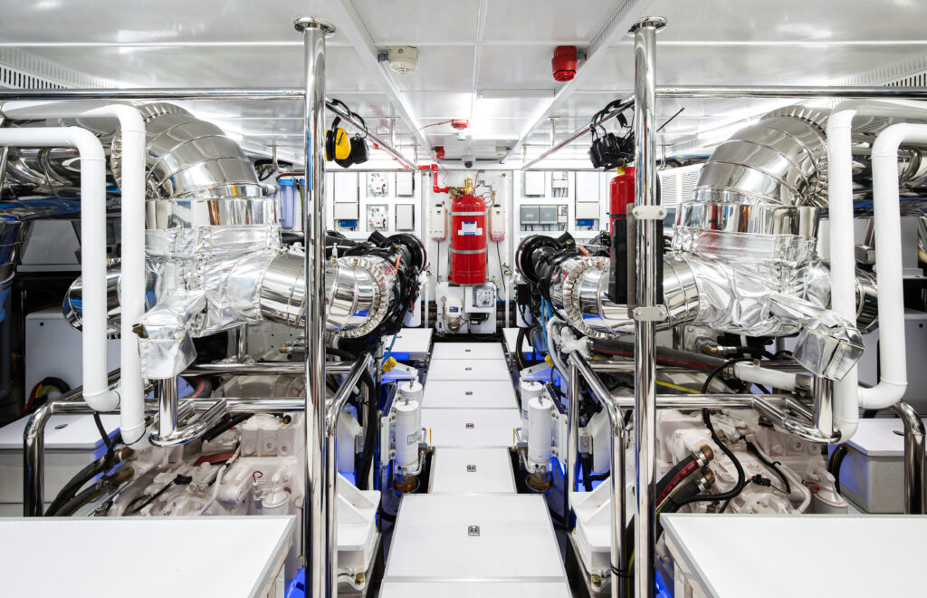 Horizon Yacht Builder - New Horizon Yachts - Big Horizon Yachts Build - Horizon Yacht Brokers - Horizon Yacht Broker - Horizon Superyacht Broker - Horizon Superyacht Builder - Superyacht Broker - St Clair Superyacht - Kevin St Clair