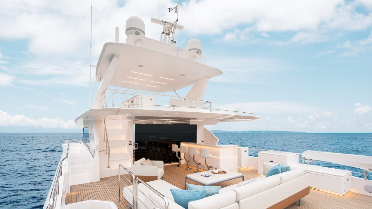 Horizon Yacht Builder - New Horizon Yachts - Big Horizon Yachts Build - Horizon Yacht Brokers - Horizon Yacht Broker - Horizon Superyacht Broker - Horizon Superyacht Builder - Superyacht Broker - St Clair Superyacht - Kevin St Clair