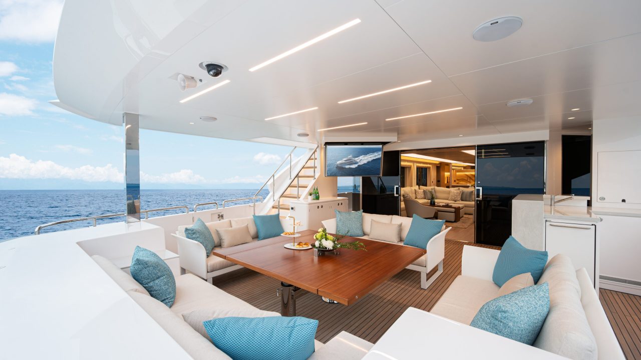 Horizon Yacht Builder - New Horizon Yachts - Big Horizon Yachts Build - Horizon Yacht Brokers - Horizon Yacht Broker - Horizon Superyacht Broker - Horizon Superyacht Builder - Superyacht Broker - St Clair Superyacht - Kevin St Clair
