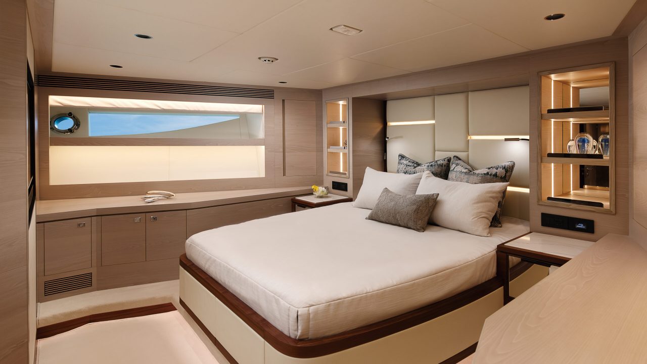 Horizon Yacht Builder - New Horizon Yachts - Big Horizon Yachts Build - Horizon Yacht Brokers - Horizon Yacht Broker - Horizon Superyacht Broker - Horizon Superyacht Builder - Superyacht Broker - St Clair Superyacht - Kevin St Clair