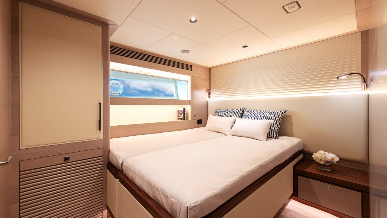 Horizon Yacht Builder - New Horizon Yachts - Big Horizon Yachts Build - Horizon Yacht Brokers - Horizon Yacht Broker - Horizon Superyacht Broker - Horizon Superyacht Builder - Superyacht Broker - St Clair Superyacht - Kevin St Clair