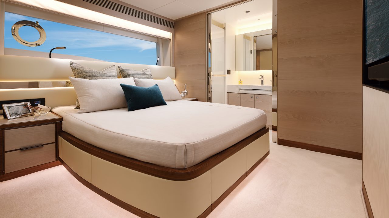 Horizon Yacht Builder - New Horizon Yachts - Big Horizon Yachts Build - Horizon Yacht Brokers - Horizon Yacht Broker - Horizon Superyacht Broker - Horizon Superyacht Builder - Superyacht Broker - St Clair Superyacht - Kevin St Clair