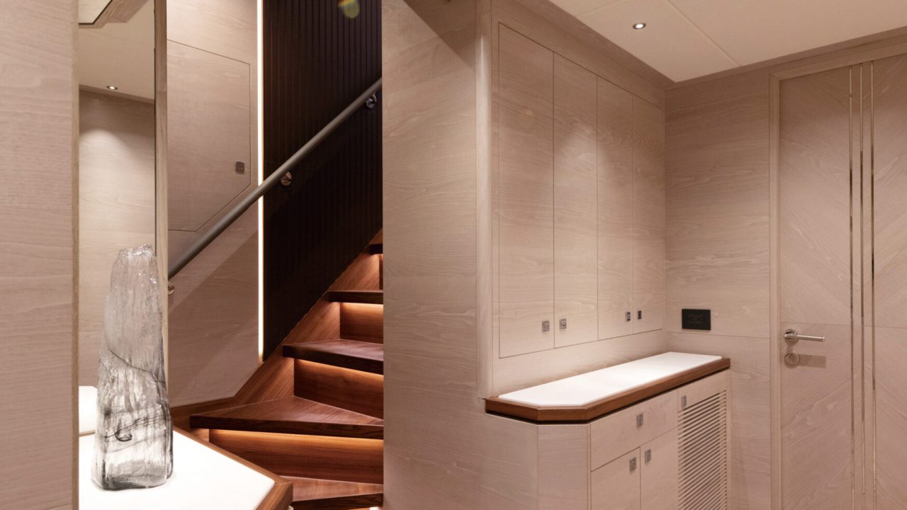 Horizon Yacht Builder - New Horizon Yachts - Big Horizon Yachts Build - Horizon Yacht Brokers - Horizon Yacht Broker - Horizon Superyacht Broker - Horizon Superyacht Builder - Superyacht Broker - St Clair Superyacht - Kevin St Clair